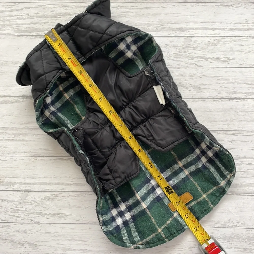 KUOSER Reversible Green Plaid/Solid Black Waterproof Dog Winter Coat, Medium